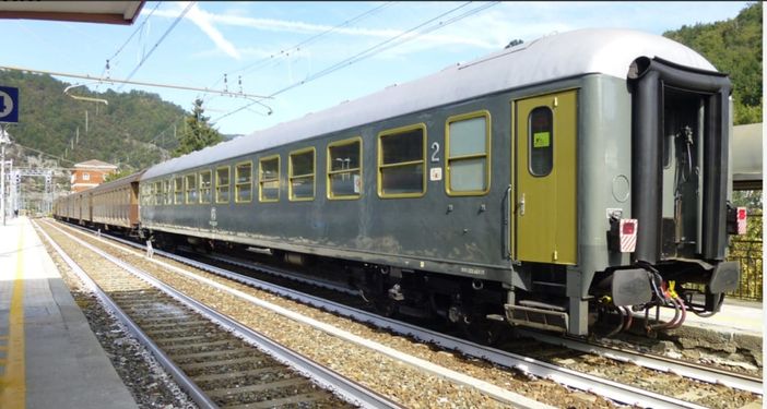 Alla stazione di Montiglio arriva mercoledì un treno turistico speciale, con carrozze visitabili