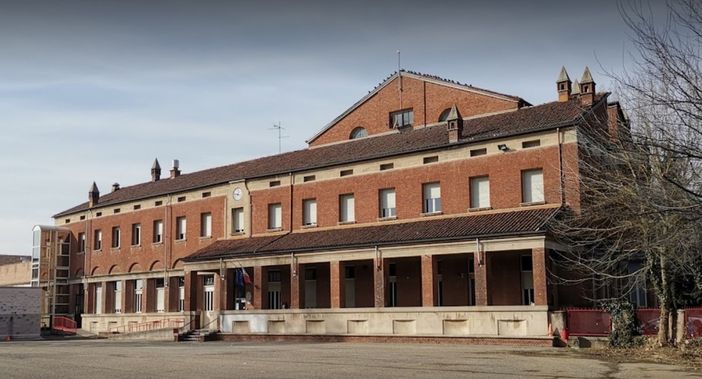 La scuola secondaria di primo grado Brofferio, uno dei complessi oggetto del ridimensionamento La scuola secondaria di primo grado Brofferio, uno dei complessi oggetto del ridimensionamento