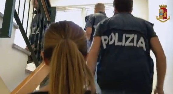 Un frame del video dell'operazione Un frame del video dell'operazione