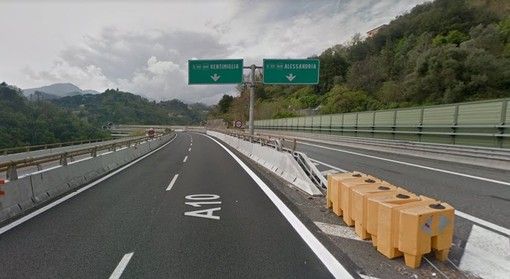 Chiusura tratto autostrada A26: il punto dopo il vertice in Prefettura a Genova [VIDEO]
