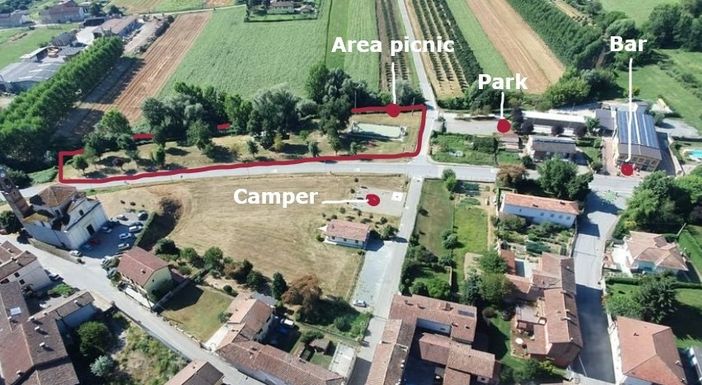 Oggi a Belveglio il picnic è patrimoniale. Appuntamento di gusto e bellezza Oggi a Belveglio il picnic è patrimoniale. Appuntamento di gusto e bellezza