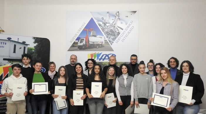 Foto di gruppo dei premiati