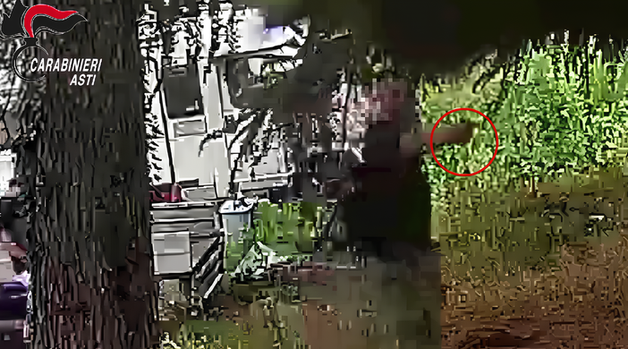 Un fermo immagine tratto dal video diffuso dai carabinieri