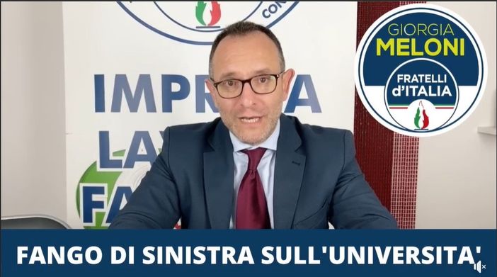Un fermo immagine tratto dal video postato da Marcello Coppo Un fermo immagine tratto dal video postato da Marcello Coppo