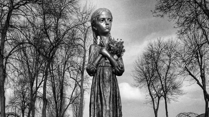 Domani al Foyer delle famiglie si ricorda l’Holodomor con Ettore Cinnella Domani al Foyer delle famiglie si ricorda l’Holodomor con Ettore Cinnella