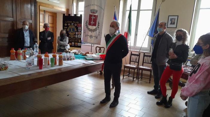 Buttigliera ha festeggiato i ragazzi della Leva 2004, con una cerimonia in Comune Buttigliera ha festeggiato i ragazzi della Leva 2004, con una cerimonia in Comune