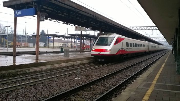 I consiglieri 5 Stelle: &quot;La Regione convochi Trenitalia per ripristinare al più presto i Frecciabianca&quot;