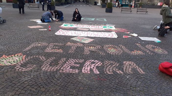 Alcune immagini del presidio di oggi Alcune immagini del presidio di oggi