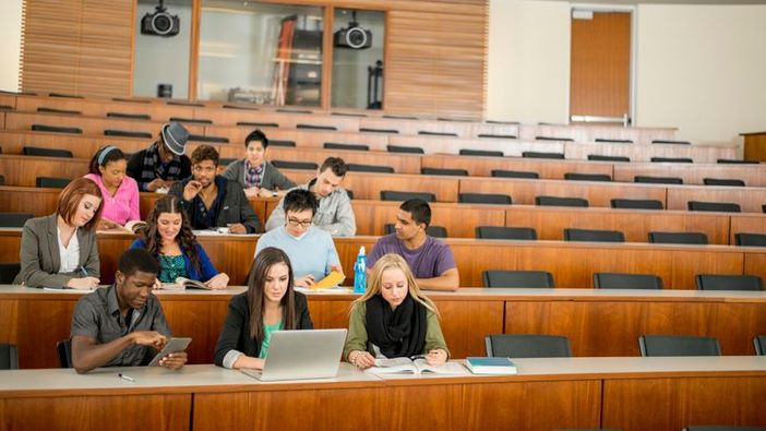 Tirocini curricolari o extra curricolari a Bruxelles per universitari e neolaureati Tirocini curricolari o extra curricolari a Bruxelles per universitari e neolaureati
