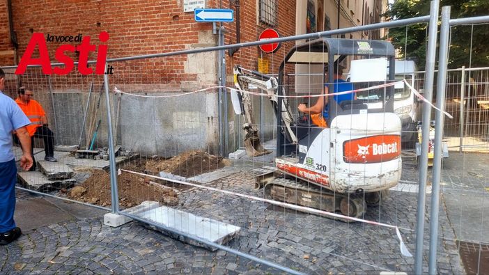 Al via i lavori per il varco ZTL di piazza Roma Al via i lavori per il varco ZTL di piazza Roma