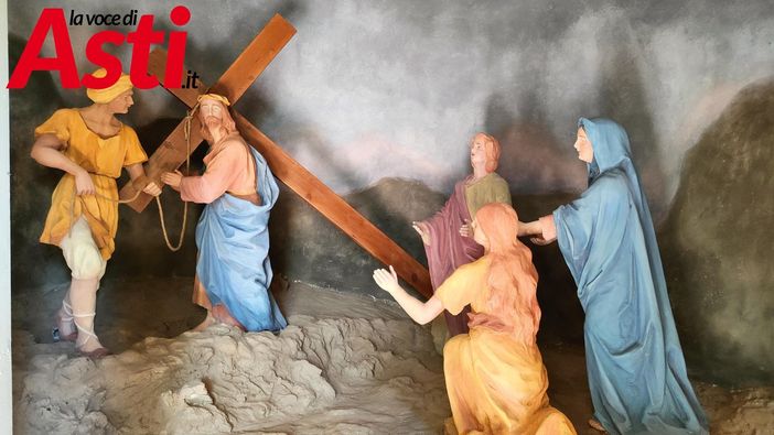 Alcune delle installazioni artistiche ospitate nelle varie cappelle