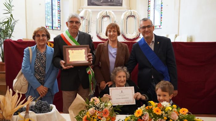 I festeggiamenti per la signora Armosino