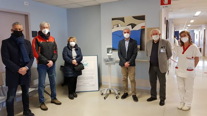 All'Oncologia del Cardinal Massaia la donazione di un monitor da parte dell'associazione Odv