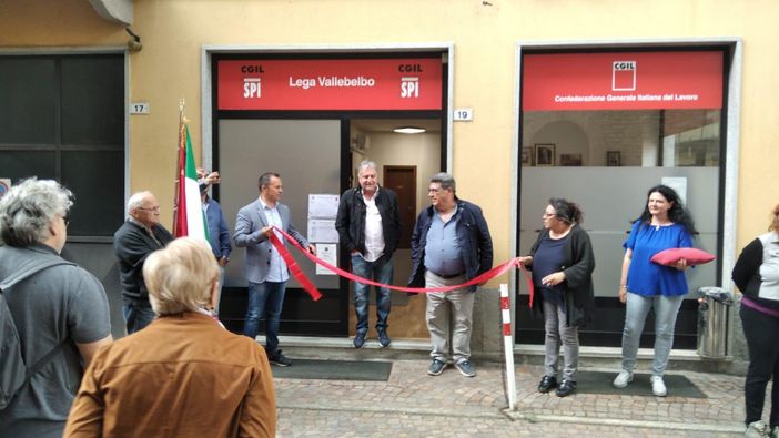 Alcune immagini (le restanti a fine articolo) inerenti l'inaugurazione della sede CGIL di Canelli
