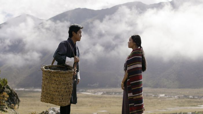 Un'immagine tratta da "Lunana - Il villaggio alla fine del mondo"