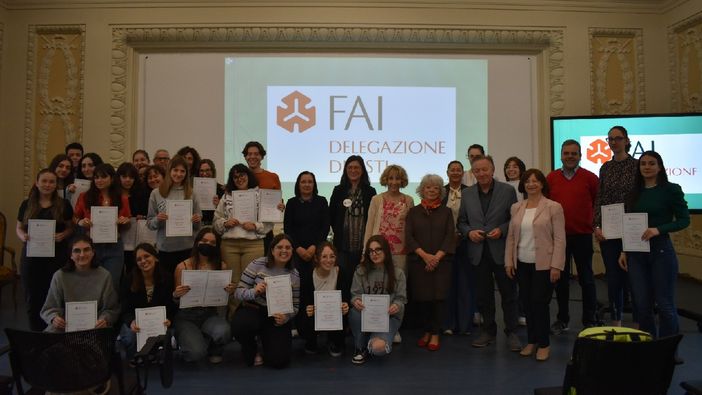 Foto di gruppo per gli studenti che hanno partecipato al progetto