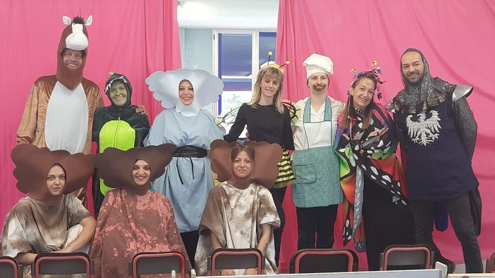 Genitori ‘attori per un giorno’ alla Scuola dell’Infanzia “Collodi” Genitori ‘attori per un giorno’ alla Scuola dell’Infanzia “Collodi”