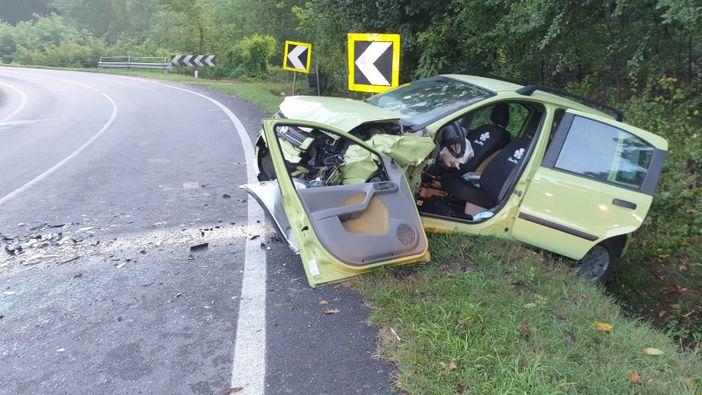 Incidente tra Palucco e Revignano: ferite mamma e figlia a bordo di una Panda
