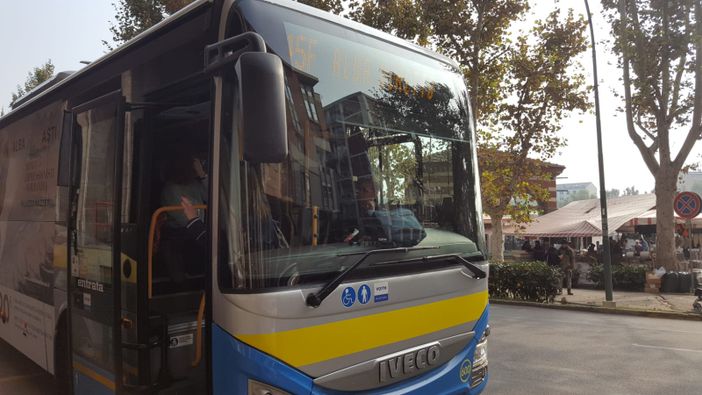 Da oggi e nei fine settimana, fino al 24 novembre, un biglietto unico unisce Asti e Alba Da oggi e nei fine settimana, fino al 24 novembre, un biglietto unico unisce Asti e Alba