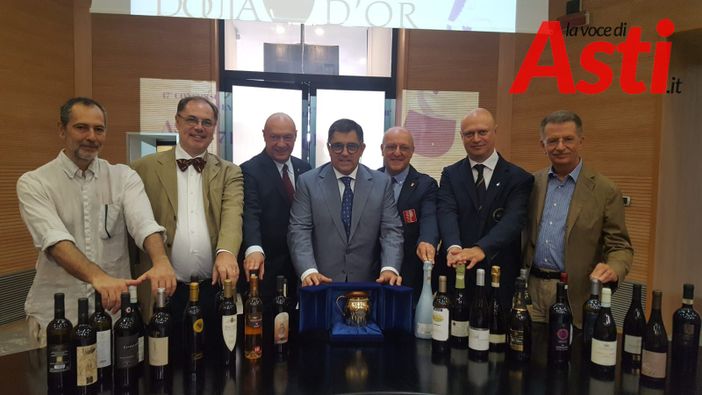 La presentazione dei premiati Concorso Douja d'Or La presentazione dei premiati Concorso Douja d'Or