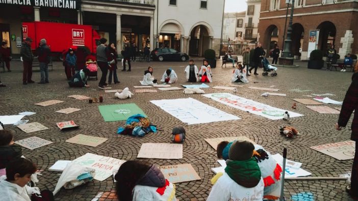 Fridays for Future in piazza per il quarto Global Day of Climate Action (FOTO)