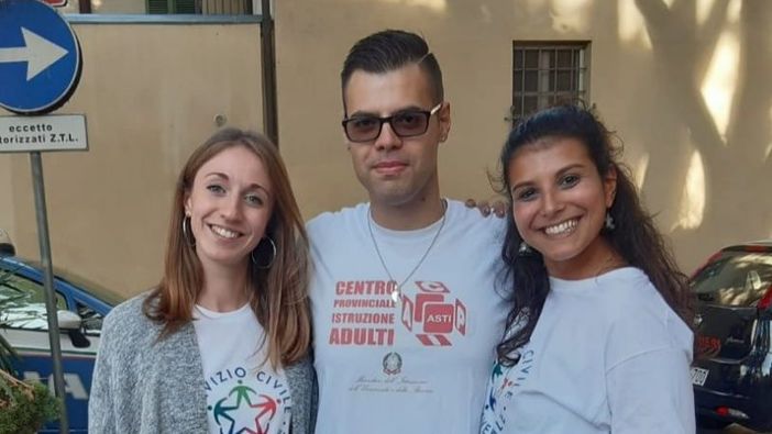 Dalla scuola, al servizio civile alla vita: si apre il nuovo progetto "L'ombelico del Mondo" Dalla scuola, al servizio civile alla vita: si apre il nuovo progetto "L'ombelico del Mondo"