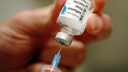 Vaccino antinfluenzale, Federfarma Piemonte rinuncia alla sua quota