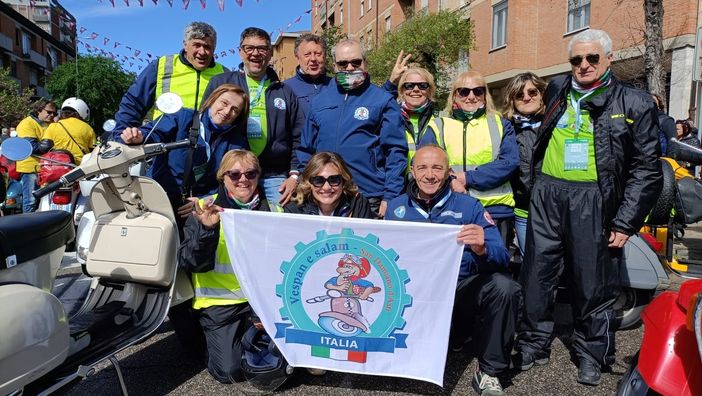 Direzione Vespa World Day per il Vespa Club di San Damiano d’Asti Direzione Vespa World Day per il Vespa Club di San Damiano d’Asti