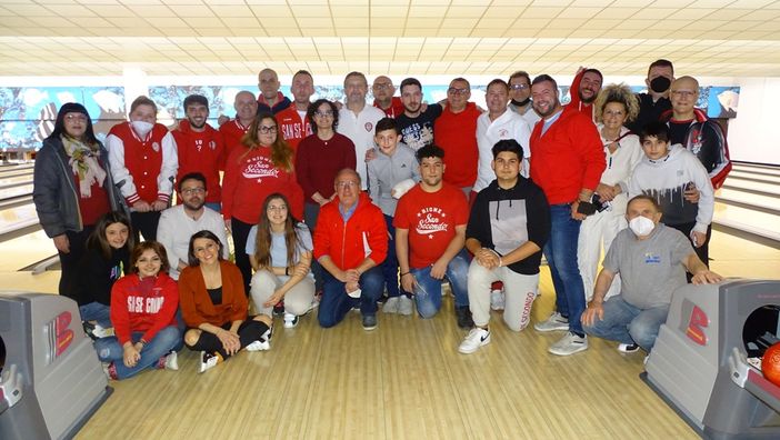 Il gruppo del Comitato Palio San Secondo vincitore passata edizione