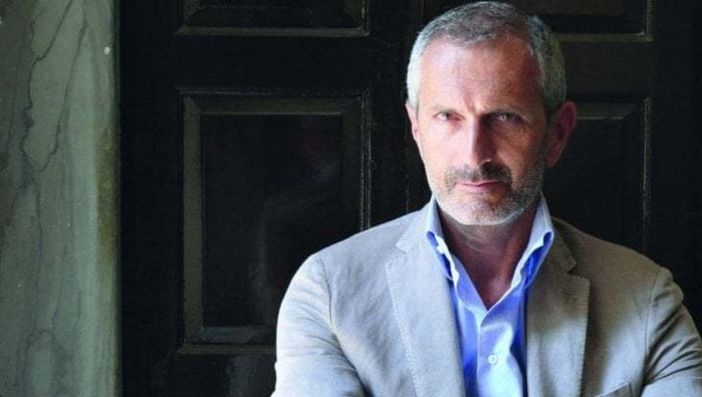 Leggersi qualcosa di Carofiglio farebbe bene anche ad Asti Leggersi qualcosa di Carofiglio farebbe bene anche ad Asti