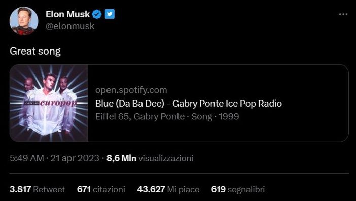 Il tweet di Elon Musk su 'Blue'