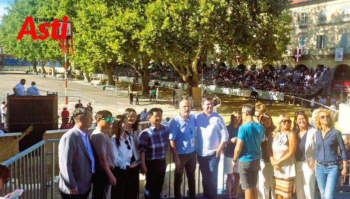 La delegazione coreana al Palio (Ph Martinelli)