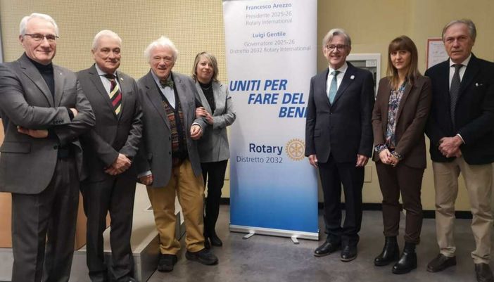 Relatori e organizzatori dell’incontro di martedì Relatori e organizzatori dell’incontro di martedì