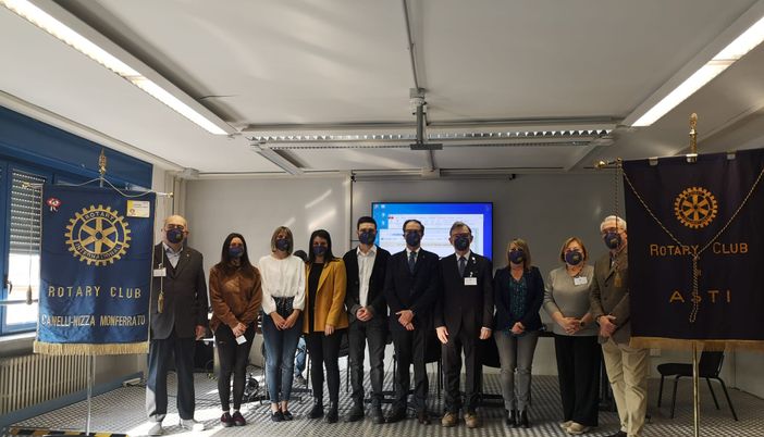 Foto di gruppo per i relatori del convegno