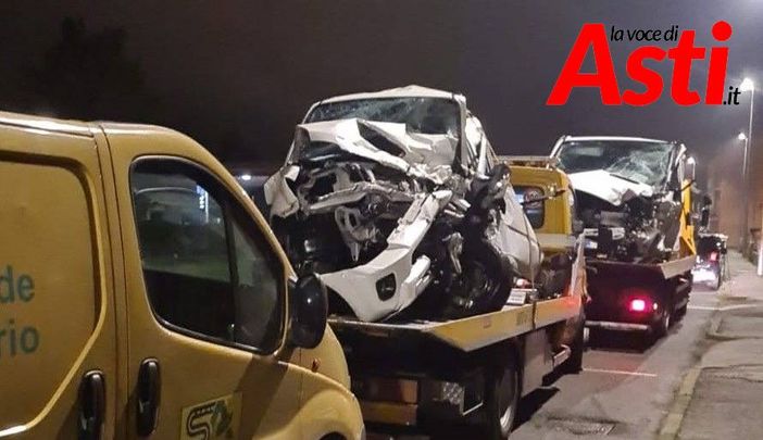 Castelnuovo Don Bosco: scontro frontale tra un fuoristrada e un furgone