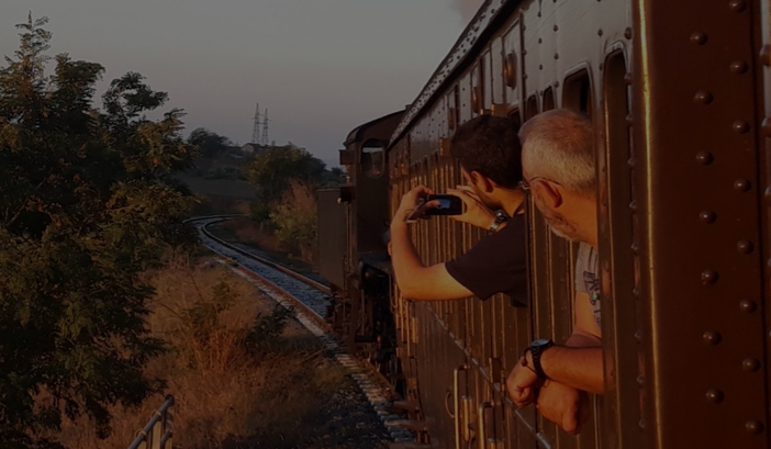 Chivasso-Asti: conto alla rovescia per la partenza del primo treno storico a vapore dopo 11 anni di stop