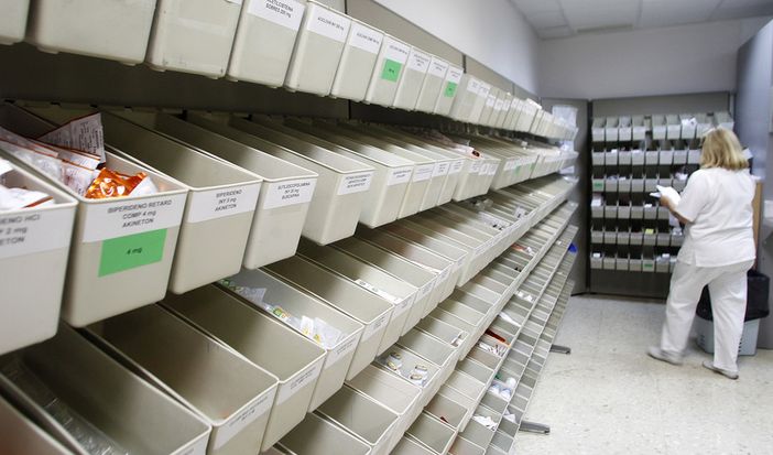 L'AIFA dispone il ritiro di un lotto di un collirio del medicinale Verkazia