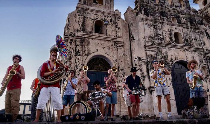 Da Leòn a Granada: città coloniali, vulcani e rivoluzione Da Leòn a Granada: città coloniali, vulcani e rivoluzione