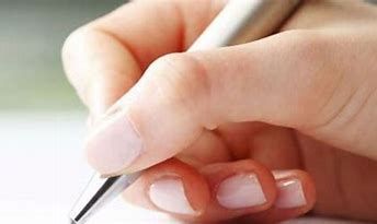 "La Provincia? Non è una bocciofila". Un gruppo di cittadini torna a fare appello a un maggiore confronto democratico con una raccolta firme "La Provincia? Non è una bocciofila". Un gruppo di cittadini torna a fare appello a un maggiore confronto democratico con una raccolta firme