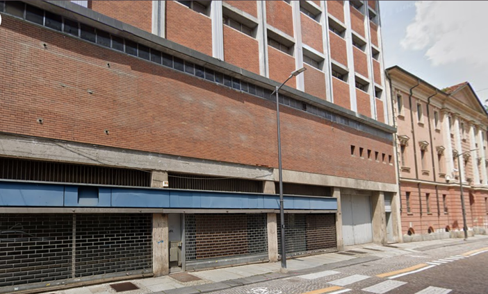 L'ex Upim, tra gli immobili oggetto dell'ordinanza L'ex Upim, tra gli immobili oggetto dell'ordinanza