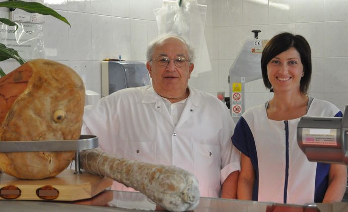 La titolare Luisa Pavanello e il padre Gilberto, fondatore dell'attività