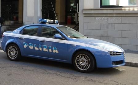 Minorenne denunciato per il tentato furto di un profumo
