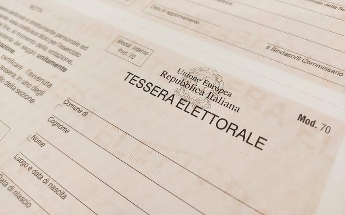 Il cognome delle donne coniugate nelle tessere elettorali: nuova recente decisione del Ministero dell'Interno Il cognome delle donne coniugate nelle tessere elettorali: nuova recente decisione del Ministero dell'Interno