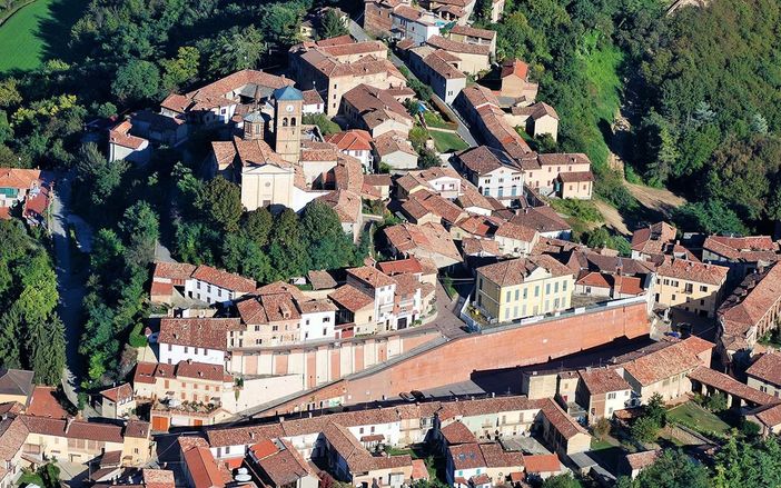 Una veduta di Grazzano Badoglio Una veduta di Grazzano Badoglio