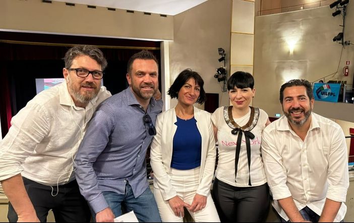 La delegazione del Nursind Asti (il segretario provinciale, Gabriele Montana, è il secondo da sinistra) La delegazione del Nursind Asti (il segretario provinciale, Gabriele Montana, è il secondo da sinistra)