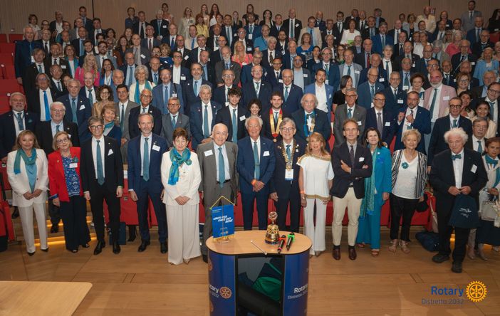 Il Rotary si interroga sul domani e premia le eccellenze astigiane Il Rotary si interroga sul domani e premia le eccellenze astigiane