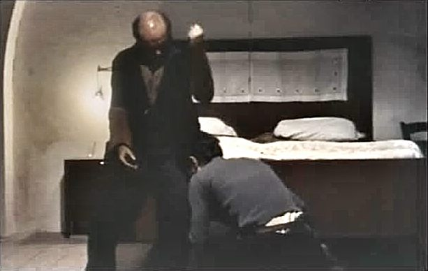 Un fotogramma tratto da "Padre padrone", film che Paolo e Vittorio Taviani trassero dall'omonimo romanzo di Gavino Ledda (Fonte Wikipedia) Un fotogramma tratto da "Padre padrone", film che Paolo e Vittorio Taviani trassero dall'omonimo romanzo di Gavino Ledda (Fonte Wikipedia)