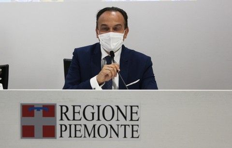 Il presidente della Regione Piemonte Alberto Cirio