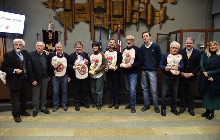 Si chiude il Bagna Cauda Day e si avvia a numeri record. Ieri assegnati i premi Testa d'Aj