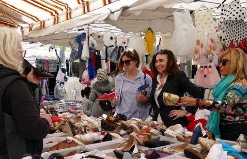 Gianna Gancia (Lega): "Portare dietro i banchi di Bruxelles il buon senso di chi lotta dietro i banconi dei negozi. Ecco la mia rivoluzione" Gianna Gancia (Lega): "Portare dietro i banchi di Bruxelles il buon senso di chi lotta dietro i banconi dei negozi. Ecco la mia rivoluzione"